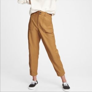 GAP Tapered High Rise Cotton Utility Pants in Honey Mustard - 18